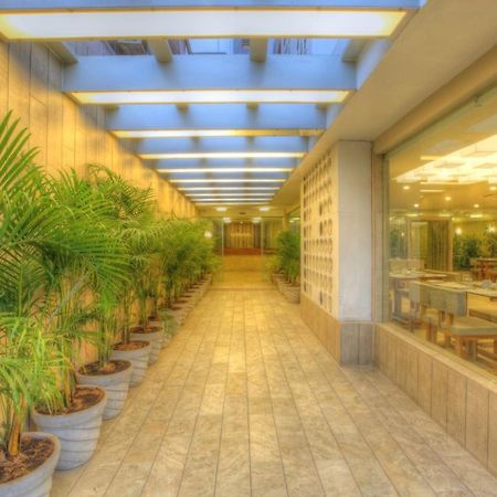Scenaria Hotel Amhedabad Dış mekan fotoğraf