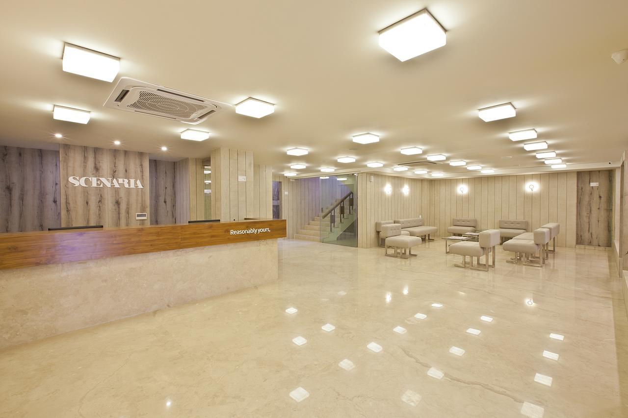 Scenaria Hotel Amhedabad Dış mekan fotoğraf
